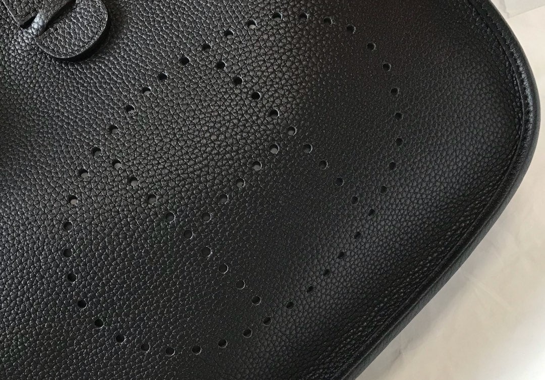 Evelyne 29cm Noir Togo Shw