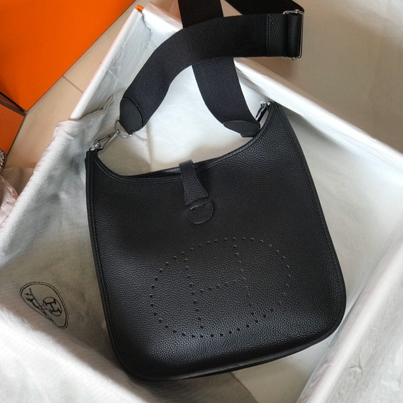 Evelyne 29cm Noir Togo Shw