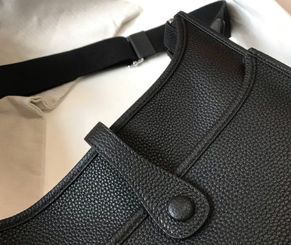 Evelyne 29cm Noir Togo Shw