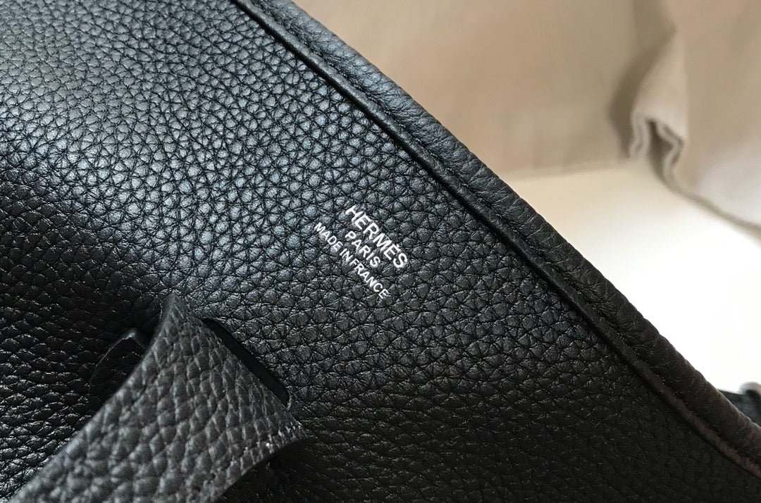 Evelyne 29cm Noir Togo Shw