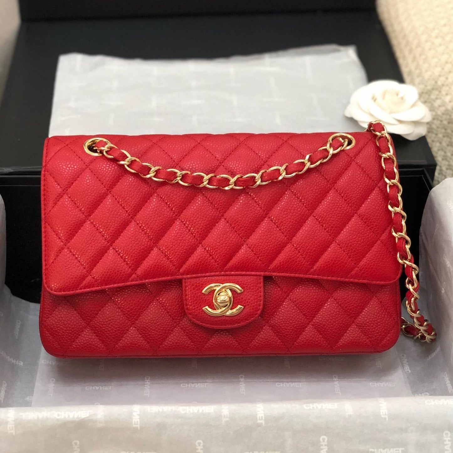 フラップバッグ ミディアム 25cm レッドキャビア ゴールド金具