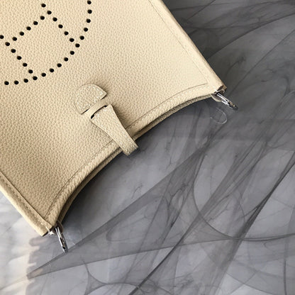 HM EVELYNE MINI 18 BEIGE TOGO