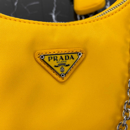 PRA HOBO 22 バッグ アンバーイエロー RE-NYLON