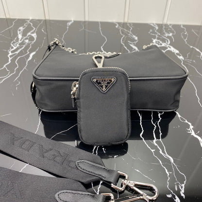 SAC PRA HOBO 22 EN RE-NYLON NOIR