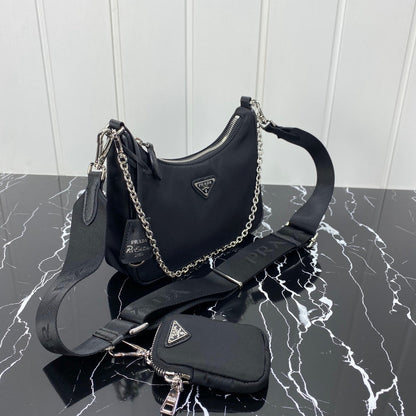 SAC PRA HOBO 22 EN RE-NYLON NOIR