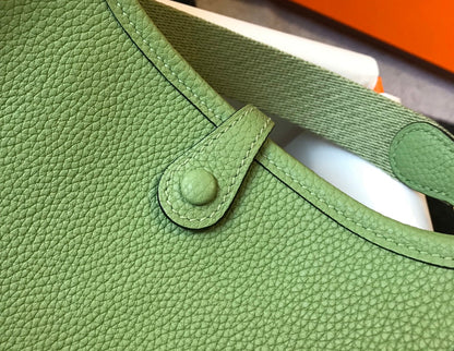 Mini Evelyne 18cm Vert Togo Ghw