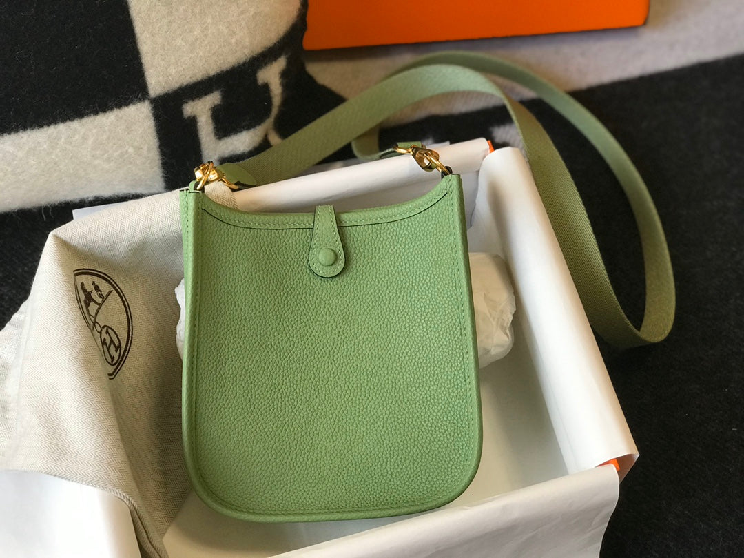Mini Evelyne 18cm Vert Togo Ghw