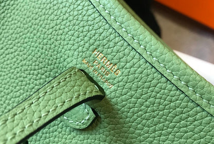 Mini Evelyne 18cm Vert Togo Ghw