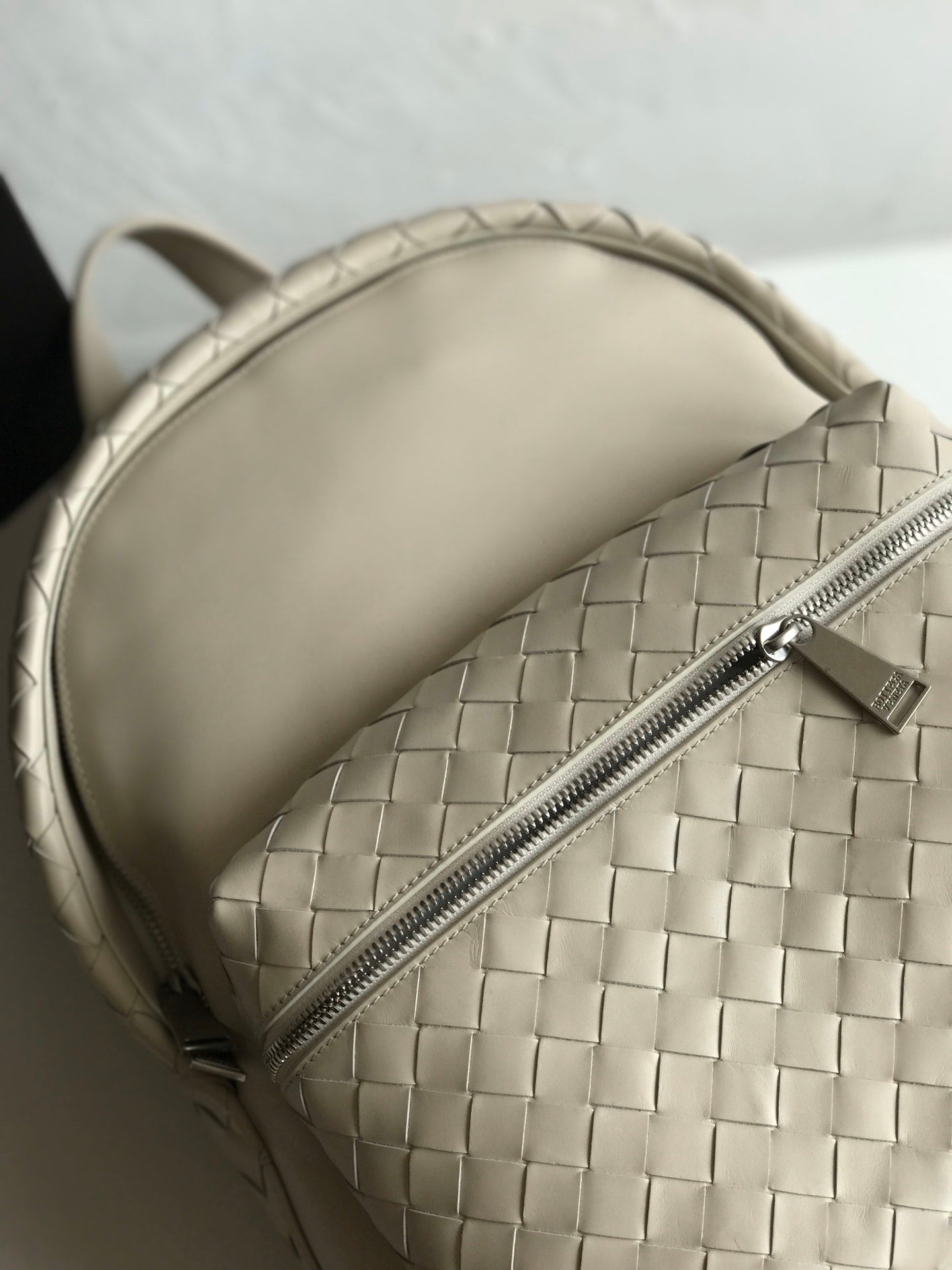 PETIT SAC À DOS INTRECCIATO 41 EN CUIR DE VEAU BEIGE