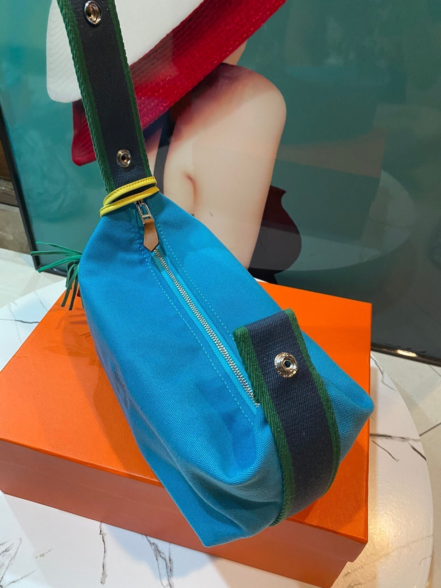 HM ブライド・ア・ブレイス 21 セルリアン キャンバス