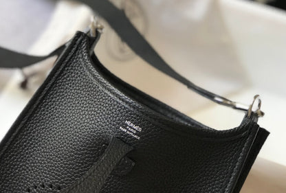 Mini Evelyne 18cm Black Togo Silver Hardware
