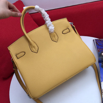 SAC HM BIRKIN 30 CM EN CUIR DE VEAU MOUTARDE ET QUINCAILLERIE ARGENTÉE