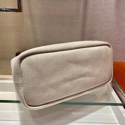 SAC CABAS 33 EN TOILE BLANCHE ET ANSE EN CUIR DE VEAU MARRON