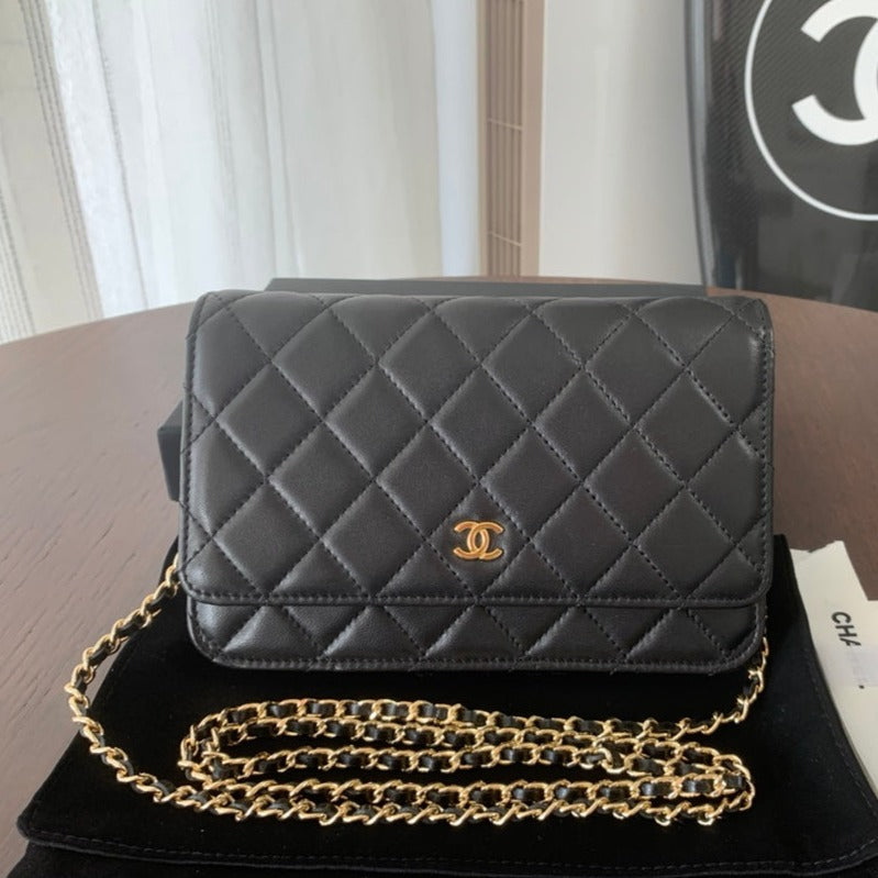 WOC 19cm ブラック ラムスキン ゴールド金具