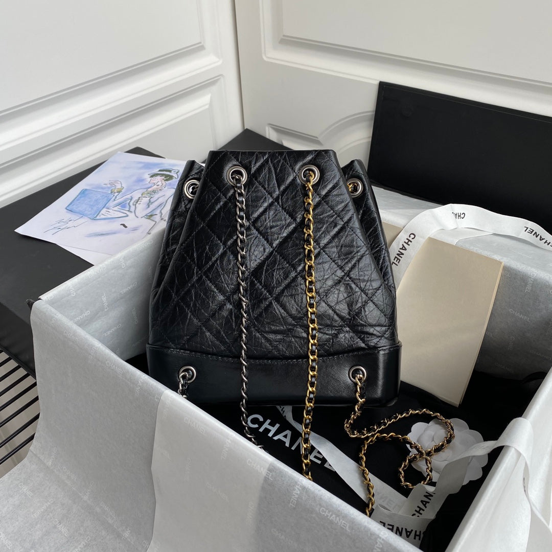 Petit sac à dos CC GRABRIELLE 24 pouces en cuir de veau noir