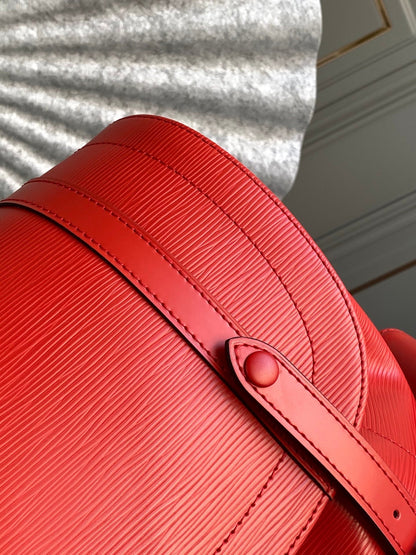 Petit sac à dos LV x SUPREME CHRISTOPHER 47 en cuir de veau épi rouge