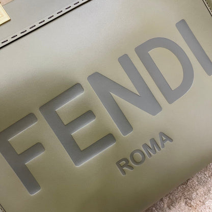 Grand sac cabas SHINE 35 en cuir de veau vert olive