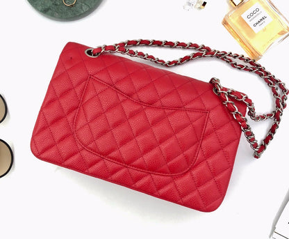 SAC À RABAT MOYEN 25 CM ROUGE CAVIAR QUINCAILLERIE ARGENTÉE