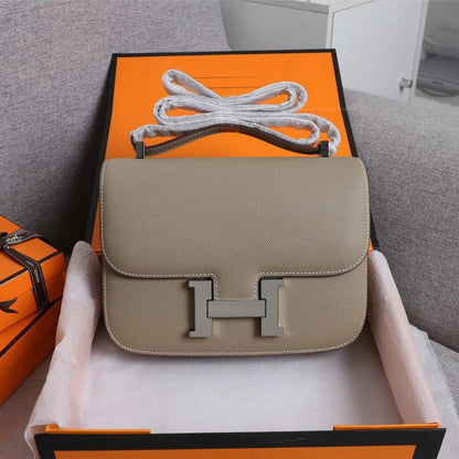 HM コンスタンス バッグ 19 カーキ エプソム シルバー金具