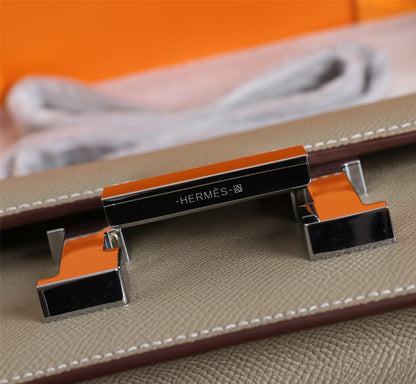 HM コンスタンス バッグ 19 カーキ エプソム シルバー金具