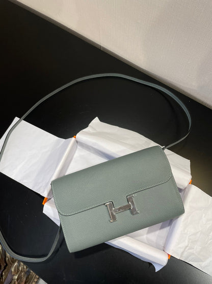 CONSTANCE TO GO 20,5 VERT AMANDE EPSOM ARGENT QUINCAILLERIE