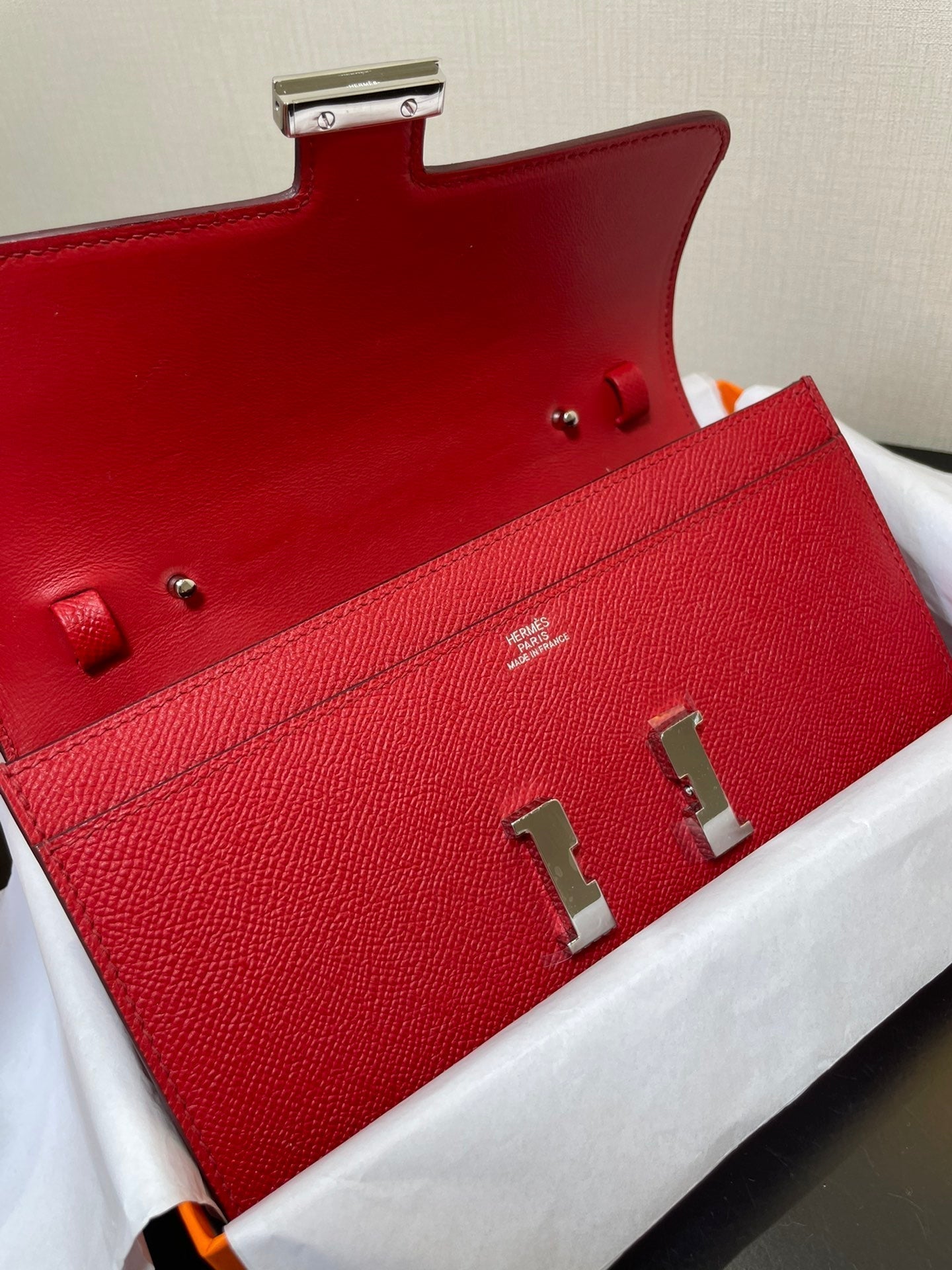 コンスタンス トゥ ゴー 20.5 レッドエプソム シルバーハードウェア