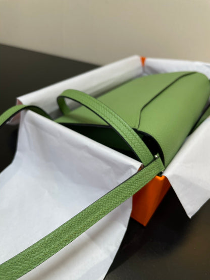 CONSTANCE VA 20,5 GREEN EPSOM SILVER HARDWARE