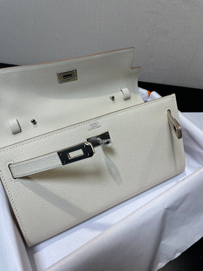 ケリー トゥ ゴー ウォレット 20.5 ホワイト エプソム シルバー金具