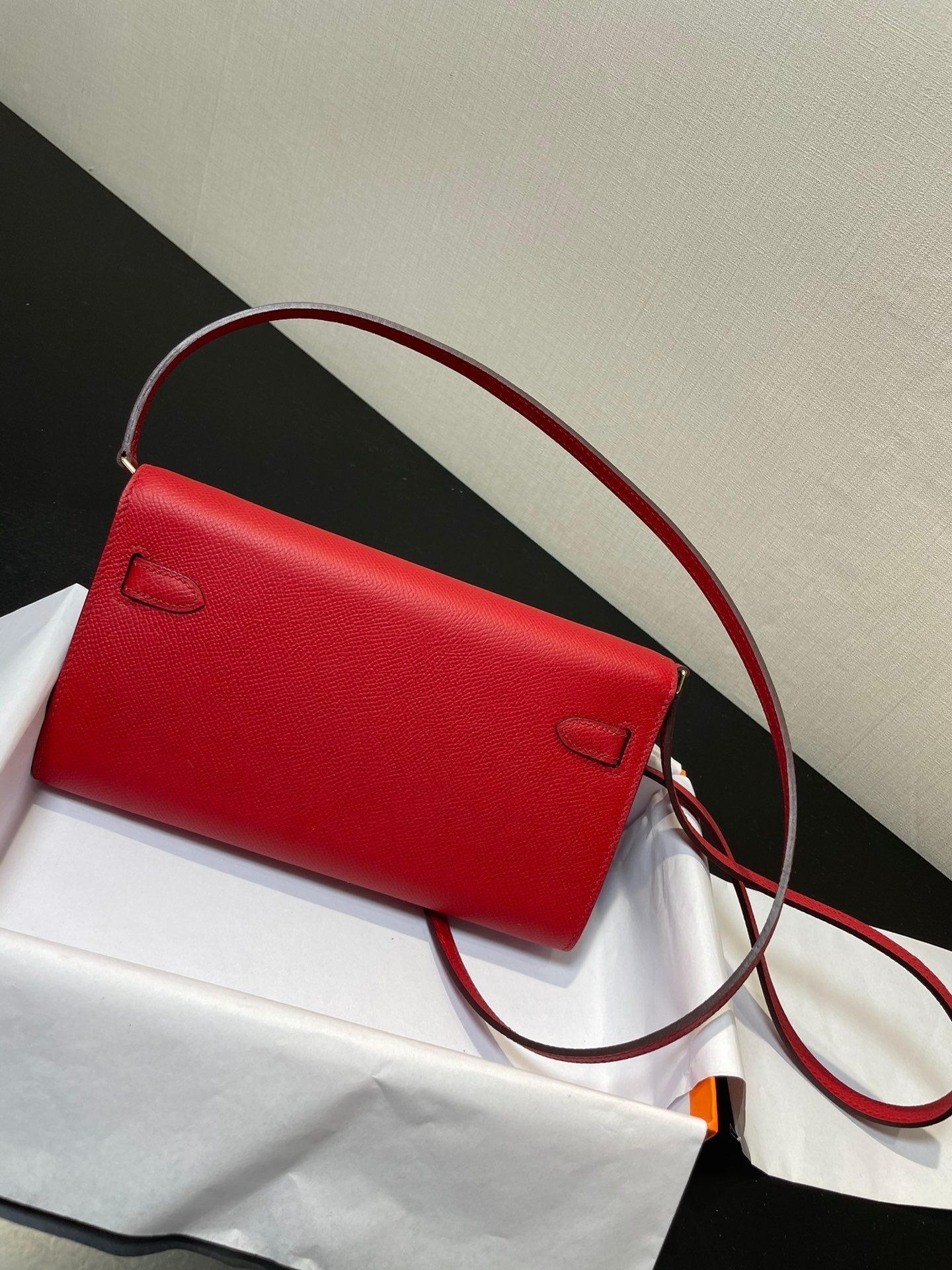 ケリー トゥ ゴー ウォレット 20.5 レッド エプソム ゴールド金具