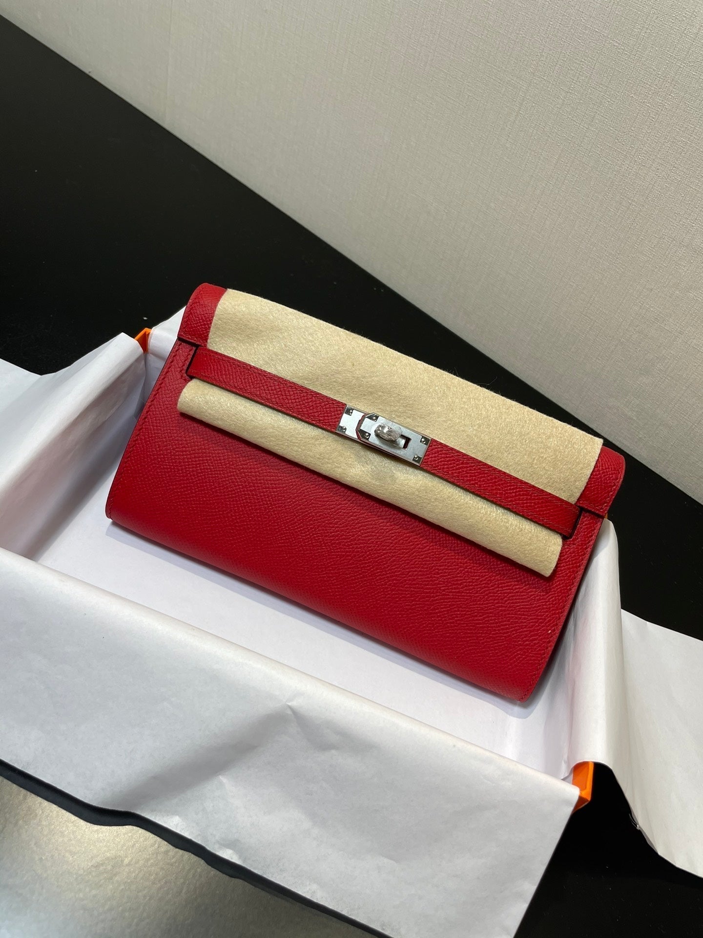 ケリー トゥ ゴー ウォレット 20.5 レッド エプソム シルバー金具