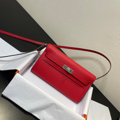 ケリー トゥ ゴー ウォレット 20.5 レッド エプソム シルバー金具