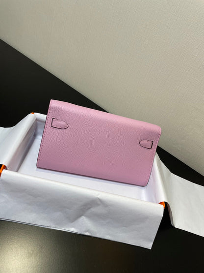 Kelly WOC 20,5 rose clair Epsom quincaillerie argentée