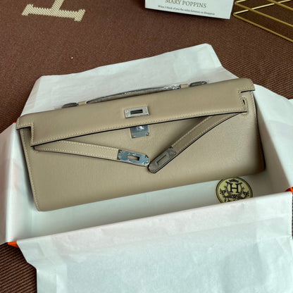 HM ケリーカット 31cm ライトグレー スウィフトレザー ショーツ