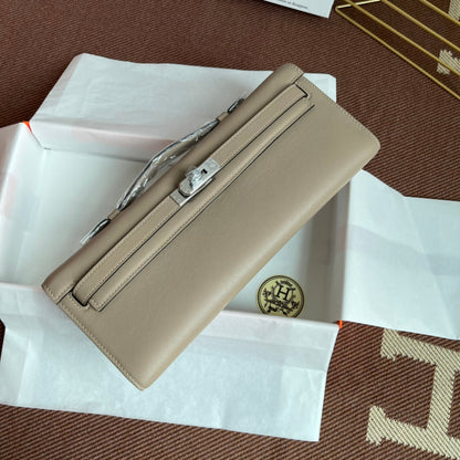 HM ケリーカット 31cm ライトグレー スウィフトレザー ショーツ