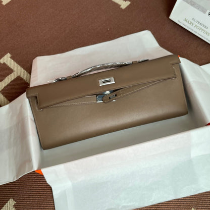 HM ケリーカット 31cm ブラウン スウィフトレザー ショーツ