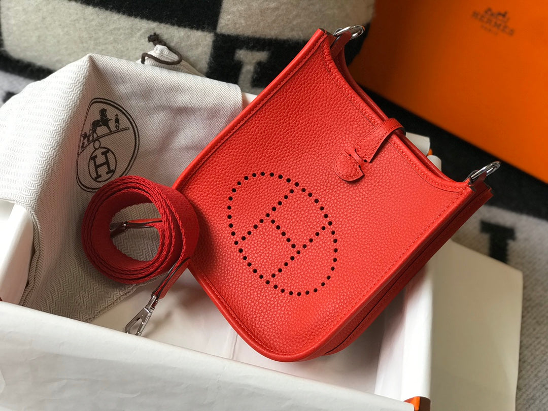 Mini Evelyne 18 cm Rouge Togo Quincaillerie Argentée