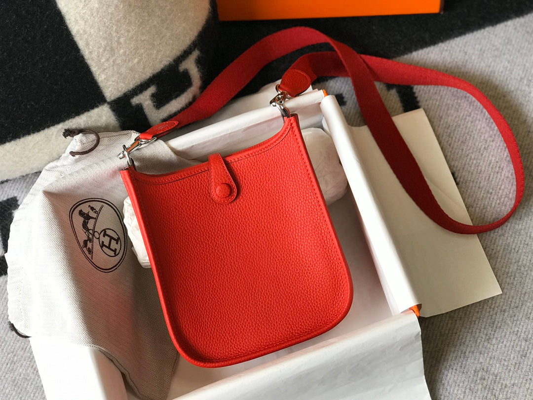 Mini Evelyne 18 cm Rouge Togo Quincaillerie Argentée