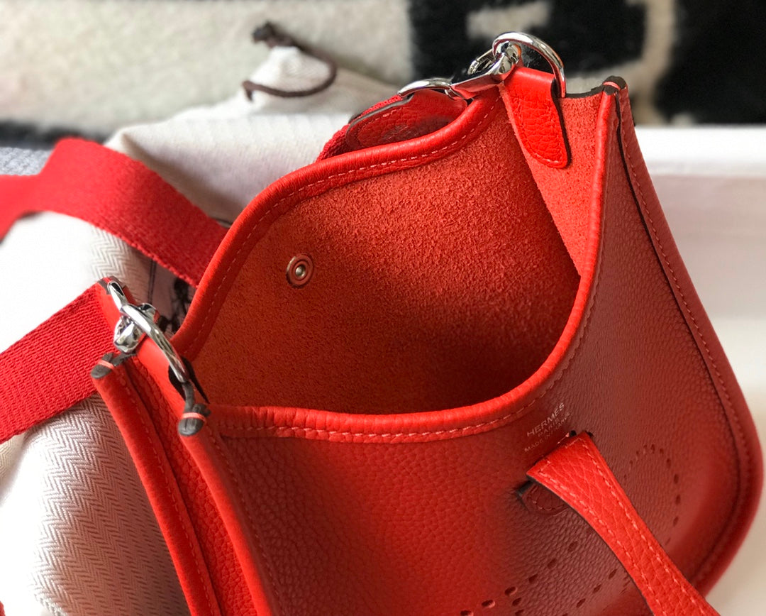 Mini Evelyne 18 cm Rouge Togo Quincaillerie Argentée