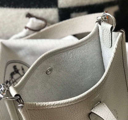 Mini Evelyne 18 cm Gris clair Togo Quincaillerie argentée