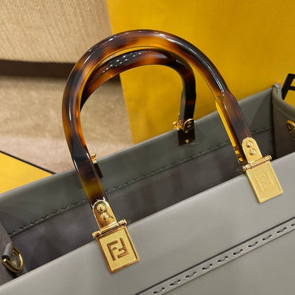Grand sac fourre-tout Shine 35 en cuir de veau gris ombré