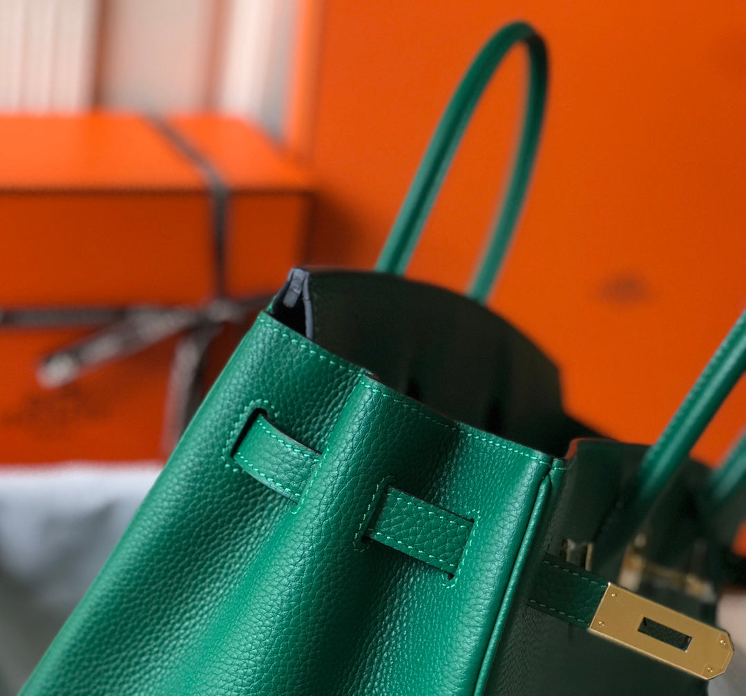 HM BIRKIN CUIR TOGO VERT QUINCAILLERIE DORÉ