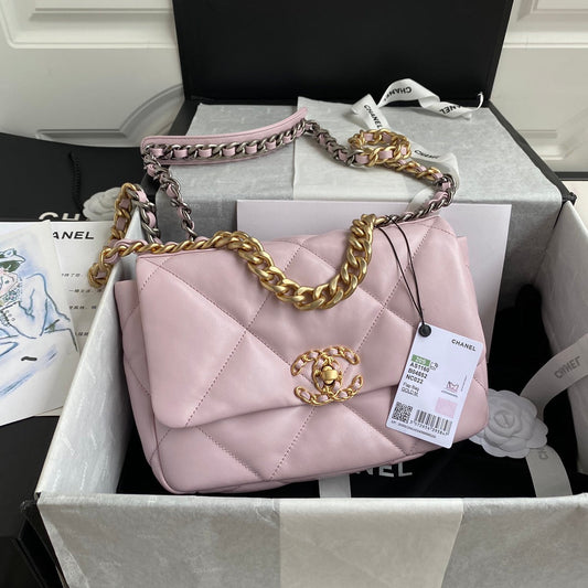 19 sac à rabat 26 cuir de chèvre rose matériel doré