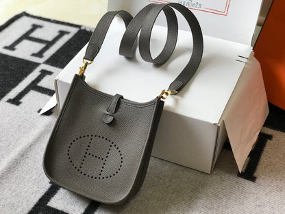 Mini Evelyne 18cm Gris Foncé Togo Ghw