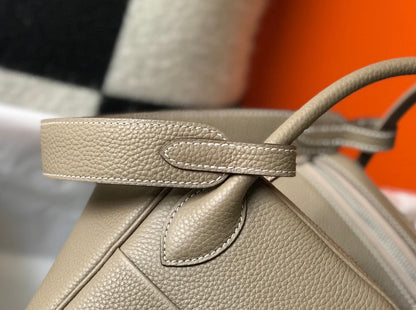 SAC HM LINDY 30 CUIR TAURILLON CLEMENCE KAKI