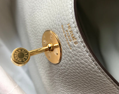 SAC HM LINDY 30 CUIR TAURILLON CLEMENCE CRÈME