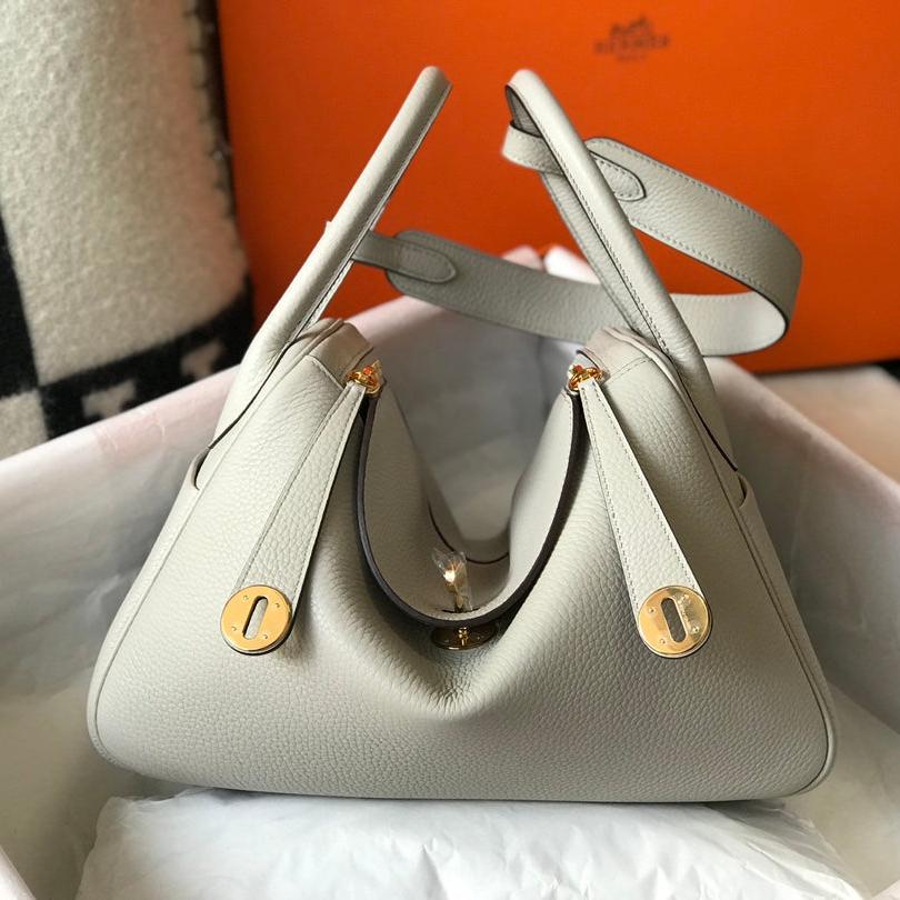 SAC HM LINDY 30 CUIR TAURILLON CLEMENCE CRÈME