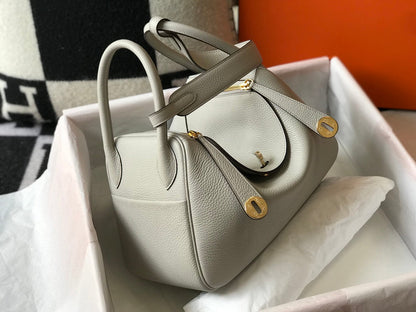 SAC HM LINDY 30 CUIR TAURILLON CLEMENCE CRÈME