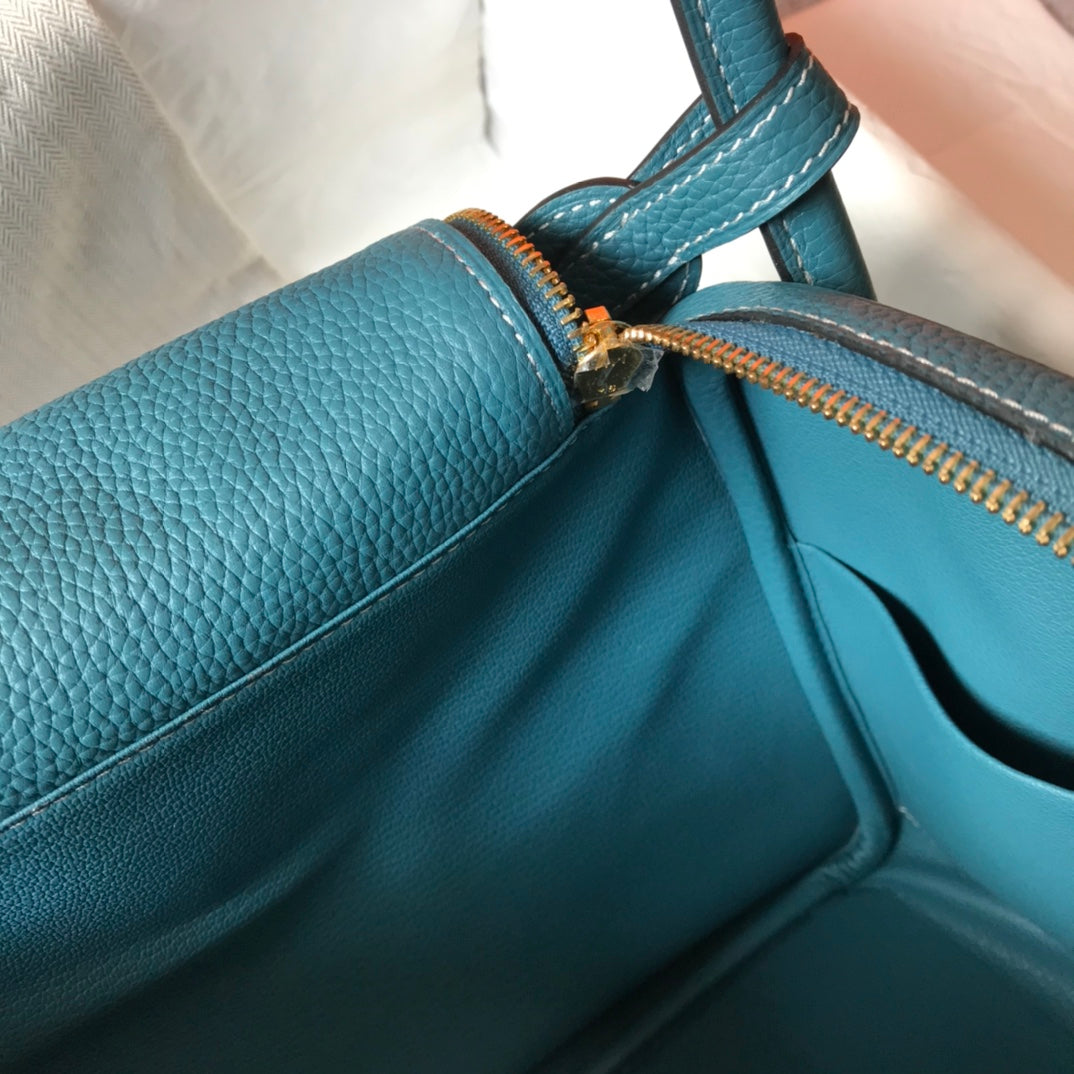 SAC HM LINDY 26 CUIR TAURILLON CLEMENCE SAPHIR