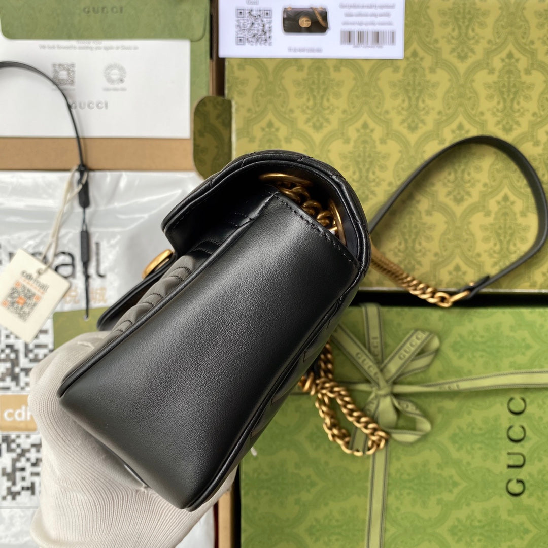 gg marmont 26 cm cuir de veau noir accessoires dorés