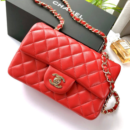 ミニ レクタングル フラップバッグ 20cm レッド ラムスキン ゴールド金具